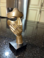 Abstract Hand & Face Sculpture – Modern Figurine Décor | Matte Black & Antique Gold