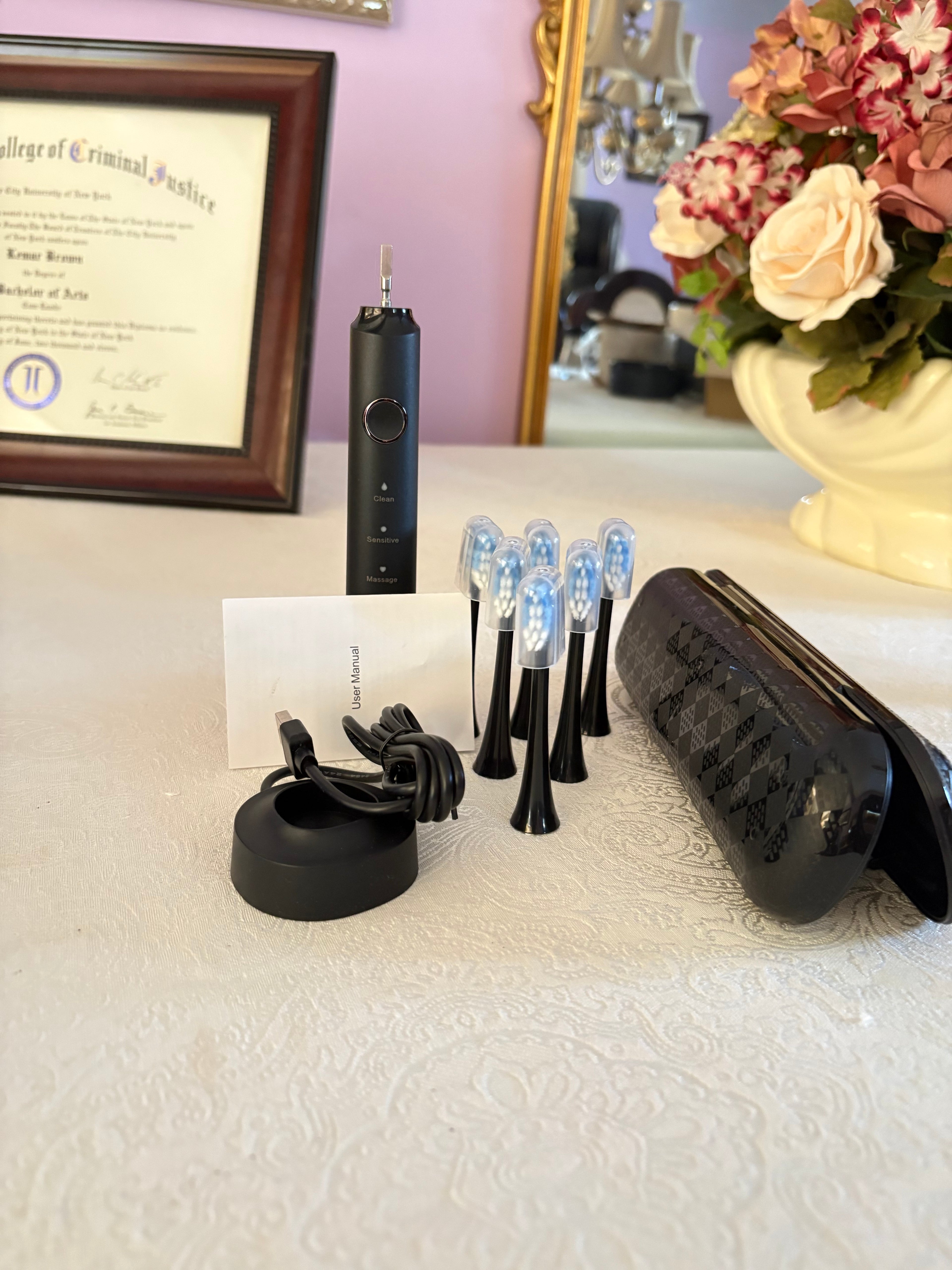 Sonic Electric Toothbrush Set – 5 Brush Heads & Travel Case